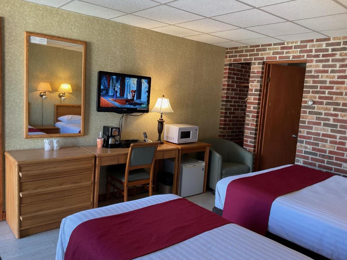 Motel & Hotel La Paysanne Sherbrooke Zewnętrze zdjęcie