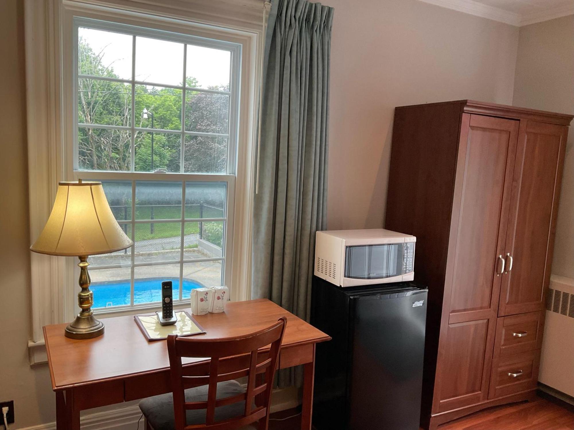 Motel & Hotel La Paysanne Sherbrooke Zewnętrze zdjęcie