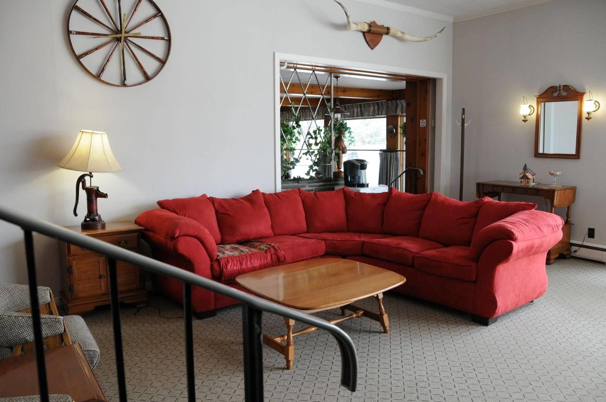 Motel & Hotel La Paysanne Sherbrooke Zewnętrze zdjęcie